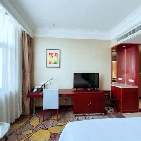 Qingdao Blue Horizon Hotel Licang Exterior photo