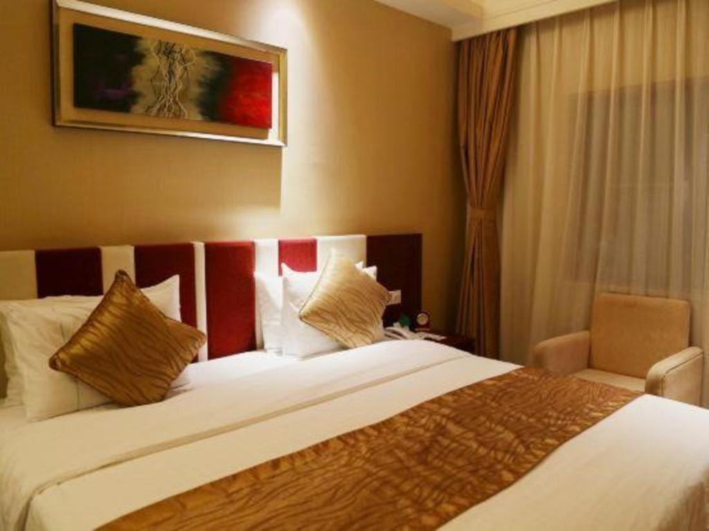 Qingdao Blue Horizon Hotel Licang Exterior photo