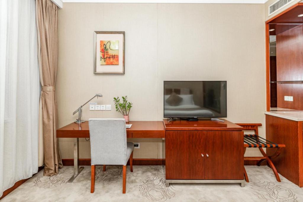 Qingdao Blue Horizon Hotel Licang Exterior photo